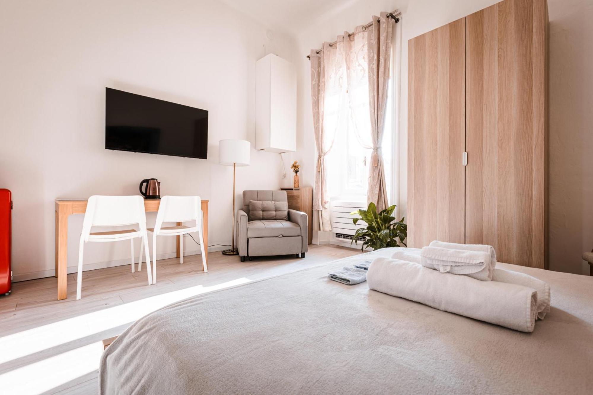 5Min From Citta Alta Chic Bergamo City Apartment エクステリア 写真